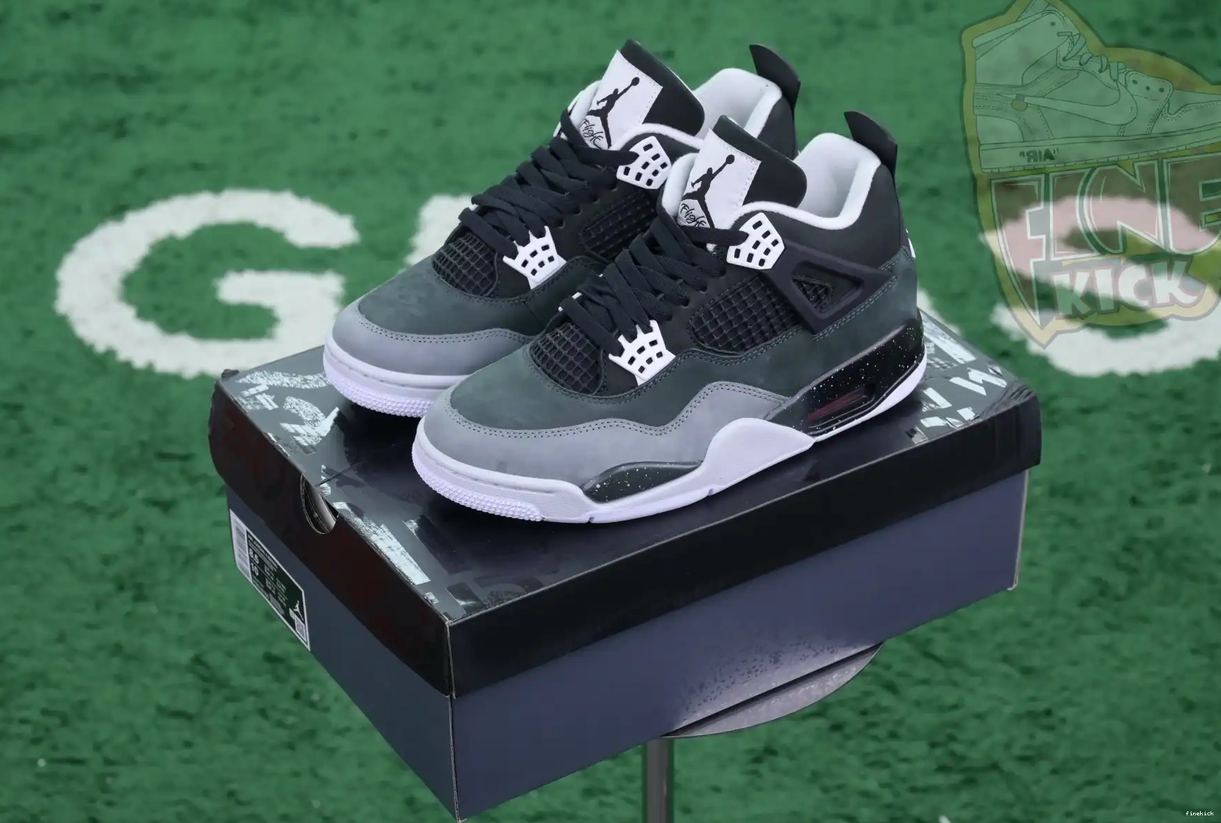 Air Jordan Jordan 4